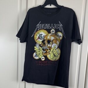 Metallica Black Graphic Tee - Short Sleeve